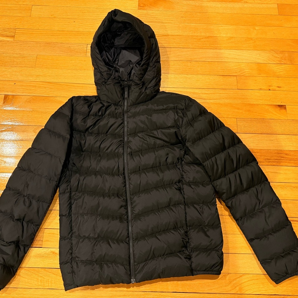 Women’s  Black Puffer Jacket